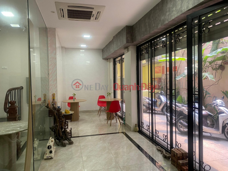 Property Search Vietnam | OneDay | Residential Rental Listings | FOR MINI APARTMENT AT DOAN TRAN NGHIEP STREET - ELEVATOR - FACILITIES - FULL UTILITIES