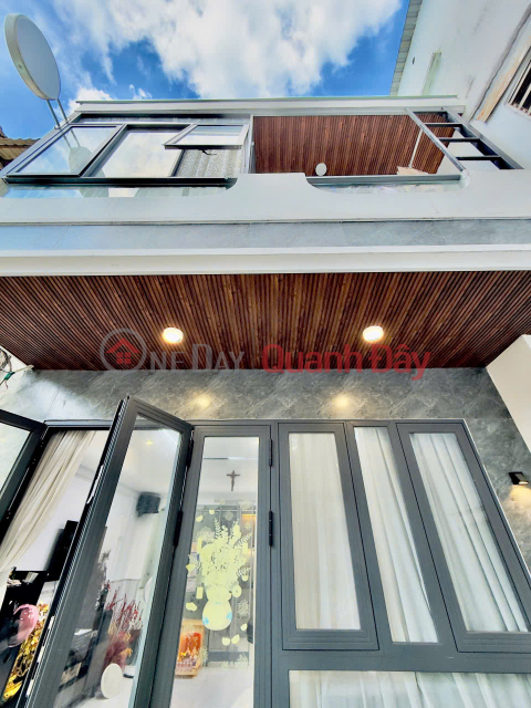 Owner selling house in Binh Thanh District - Near Cay Diep Market, 15m from car access alley, with spacious yard, price 5 billion VND. _0