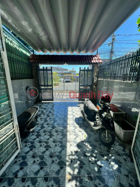 House for sale in Tan Phong Ward, cheap, beautiful, 6m asphalt road for only 2ty999 _0