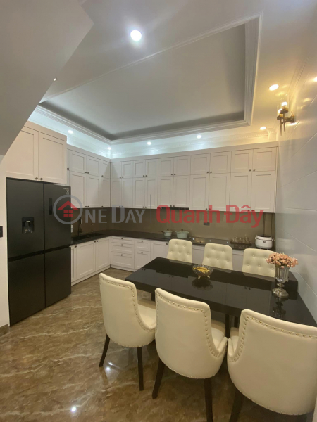đ 5.6 Billion | Only 1 apartment on Lang Dong Da Street 40m, 6 floors, open frontage, near a beautiful house, right at 5 billion, contact 0817606560