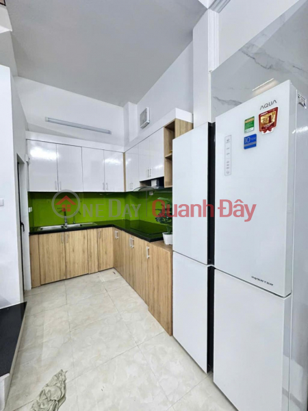 Bán nhà Cầu Giấy, Cầu Giấy, ngõ nông, đủ đồ ở ngay, 30m2, 4 tầng, Mt 4m, chỉ 9.5 tỷ, Việt Nam, Bán | đ 9,5 tỷ