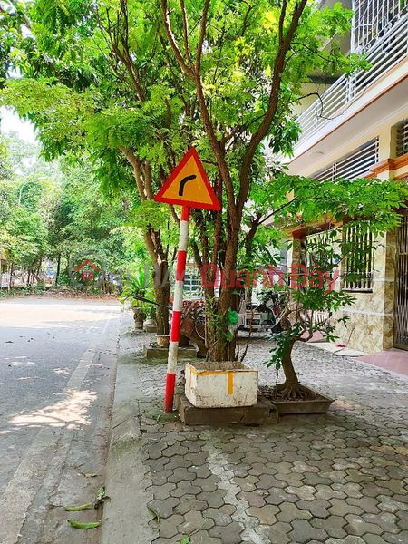 Property Search Vietnam | OneDay | Residential | Sales Listings, Selling a plot on Tay Tra street, Linh Nam 65m 4 floors with lake view