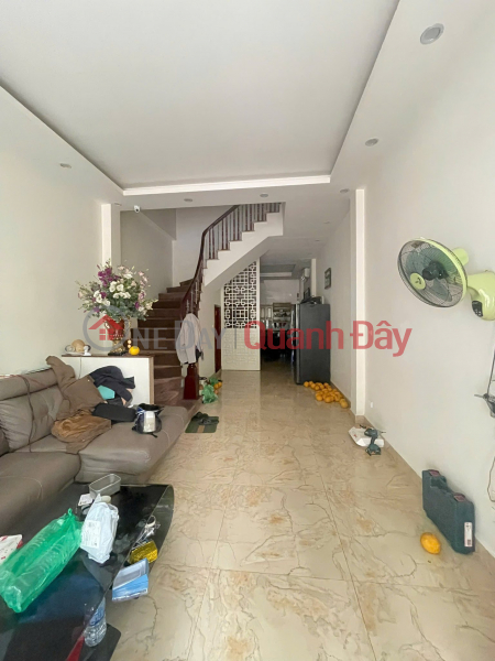 HOUSE FOR SALE IN TU MO, CAU GIAY, 63M2, 5 FLOORS, CAR ACCESS, SIDEWALK, SUITABLE FOR RESIDENTIAL, COMMERCIAL, OR OFFICE USE, 29.X BILLION VND Vietnam, Sales đ 29.7 Billion