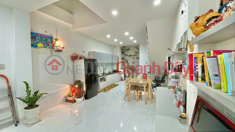 BEAUTIFUL HOUSE FOR SALE IN DAT LANH RESETTLEMENT AREA – SOUTH NHA TRANG, 56M², 13M WIDE ROAD, 20M FROM PHONG CHAU STREET _0