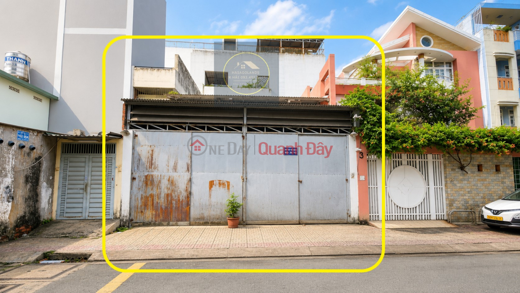 House for rent, 202m² frontage on Doc Lap Street, 9m wide, 35 million VND. Rental Listings