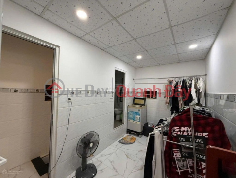 NHÀ ĐẸP - GIÁ TỐT - CẦN BÁN NHANH Căn Nhà Phường Linh Chiểu , Thành phố Thủ Đức, HCM _0