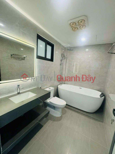 đ 12,8 tỷ, bán nhà Ngọc Thuỵ, 6 tầng thang máy, gara ôtô, full nội thất cơ bản