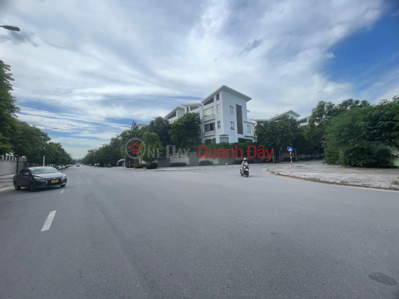 Property Search Vietnam | OneDay | Nhà ở, Niêm yết bán Bán nhà đất tặng nhà 2T ngõ 268 Ngọc Thuỵ 80m oto tải thông chỉ nhỉnh 9 tỷ có TL. LH 0936123469