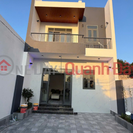 House for sale in Dien Khanh Town Center - New house, 2 floors - Modern design - Car parking in the yard _0