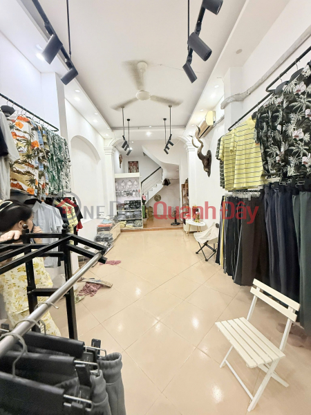 Bán nhà Đường Thành, 35m2, 4 tầng, mặt tiền 3.2m, 21.5 tỷ, ngõ rộng thoáng, kinh doanh đỉnh Niêm yết bán