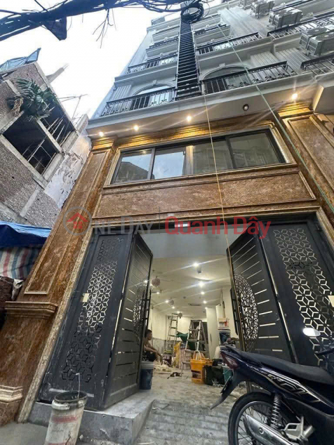 BÁN TÒA CCMN DÒNG TIỀN MINH KHAI, HBT – 59m² – 7 TẦNG,THANG MÁY. 15 P FULL – DT 85 TRIỆU/TH _0