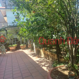 2-STOREY VILLA FOR SALE IN LAC LONG QUAN, TAY HO, 750M2, CORNER LOT, GARAGE, 135 BILLION VND _0