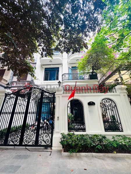 Property Search Vietnam | OneDay | Residential Sales Listings | Sidewalk wide enough for 3 cars to pass, subdivided plot in Trinh Van Bo, 62m2 x 5 floors, only 2 minutes to My Dinh bus station, 17 billion VND.