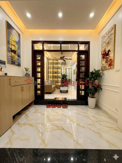 SIÊU PHẨM LÔ GÓC 3 mặt thoáng -- Nở hậu - Tâm điểm Hai Bà Trưng - 44m2 x 4 tầng - 9.X tỷ _0