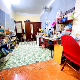 Selling Trung Kinh Townhouse in Cau Giay District. 82m Frontage 5.1m Approximately 20 Billion. Commitment to Real Photos Accurate Description. Owner _0