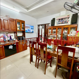 House for sale on Ly Thuong Kiet, 45m2, 5 floors, 5.2m frontage, 30.5 billion, wide alley, great business _0