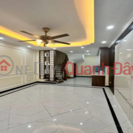 House for sale in Dai Cat - Bac Tu Liem with car parking 30m2 4 floors for only nearly 4 billion _0