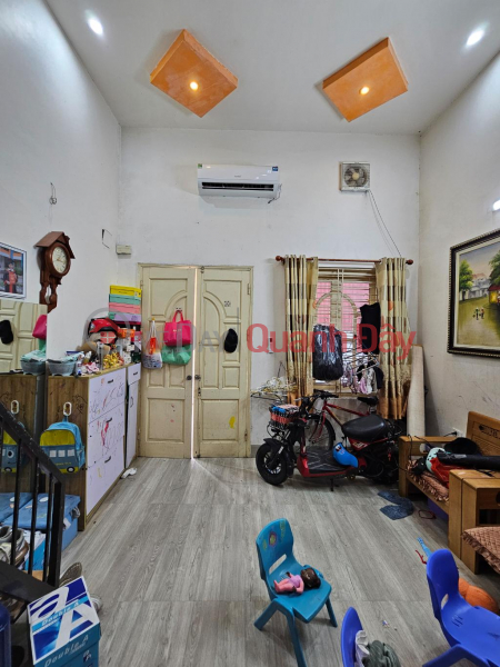 Bán nhà C4 Ngọc Thuỵ 35m lô góc oto qua nhà chỉ 4 tỷ hơn xíu. LH 0936123469, Việt Nam | Bán, đ 4,6 tỷ