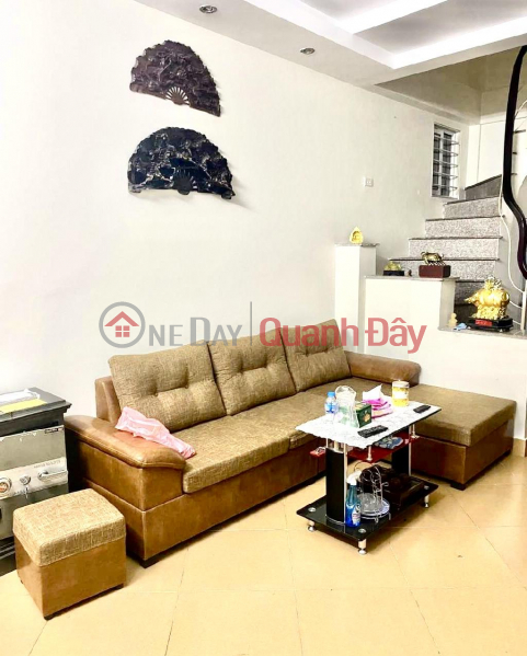 Property Search Vietnam | OneDay | Residential | Sales Listings House for sale in Ai Mo Street, Long Bien. Near the car, next to the park. 38mx5t, mt:7m. 3 billion VND