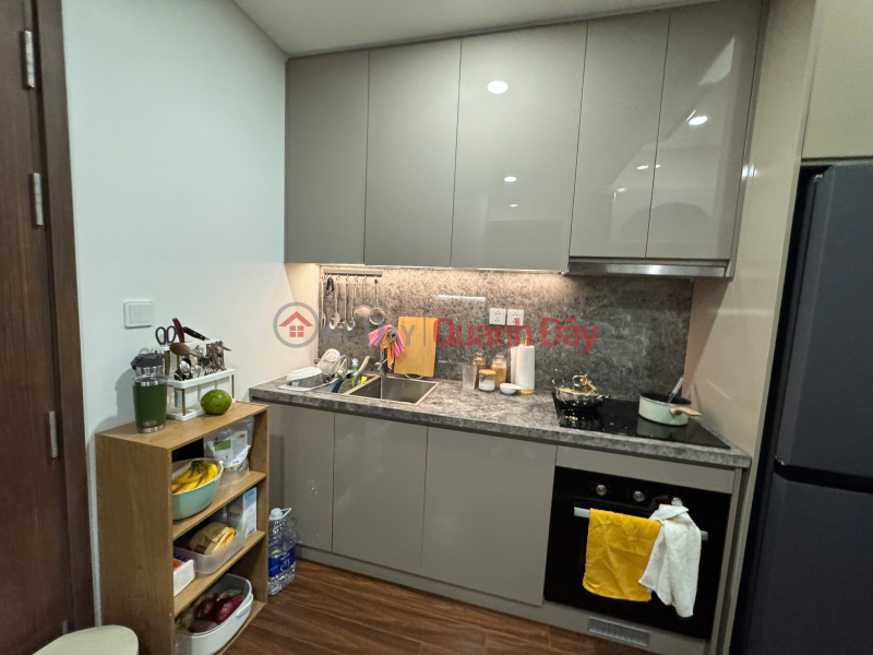 Selling a 2-bedroom, 65m2 apartment with nearly 400 million VND worth of furniture and electronics, in building H2 Hawaii Masteri Water Front OCP1. Vietnam | Sales đ 5.4 Billion