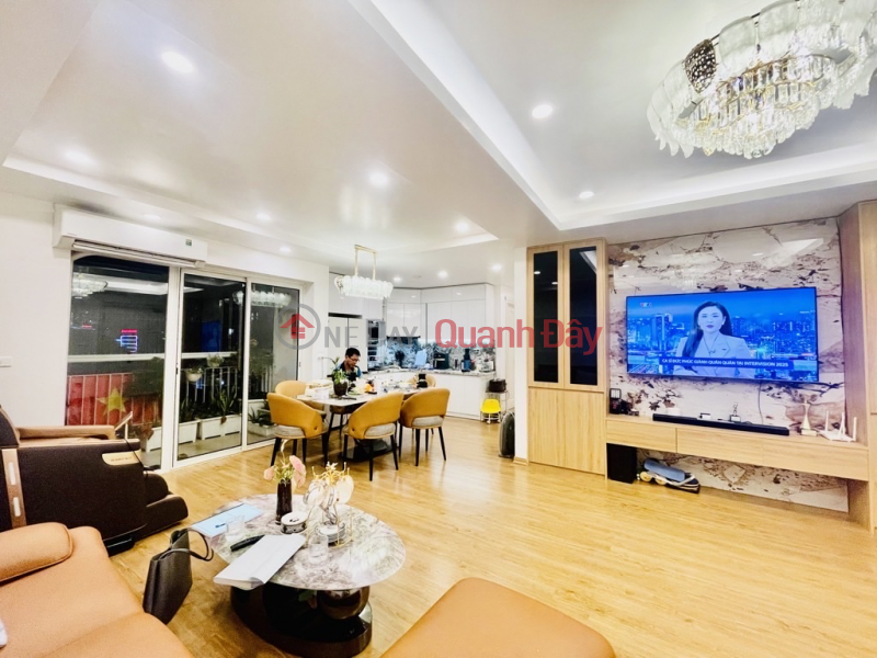 APARTMENT ON VO CHI CONG STREET, 102M, 3 BEDROOMS, 2 WC - 9.9 BILLION VND, FREE FURNITURE WORTH A BILLION VND Sales Listings