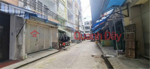 Bán nhà trong chợ Hoàng Hoa Thám P.12, Q.Tân Bình, TP HCM. Cách cổng nhà ga T3 1.5km _0