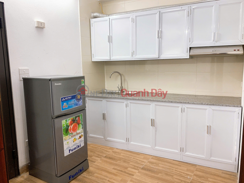 Apartment for rent, lane 189 Nguyen Ngoc Vu, 2 bedrooms, 1 living room, 1 bathroom, elevator, 9 million | Vietnam Rental, đ 9 Million/ month