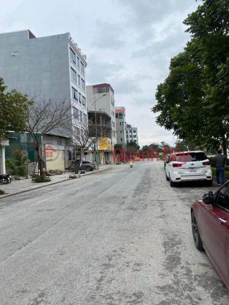 Urgent sale of land on Le Trong Tan street, Ha Dong, 100m2, corner lot, car, 13 billion VND Sales Listings