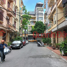 (Rarely has a car alley, close to the street) House for sale Tran Quang Dieu 59m 5T, land area 4.7m _0