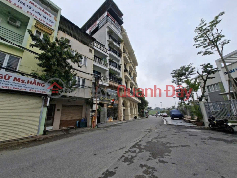 Land for sale in Ngoc Thuy Long Bien, street front for business _0