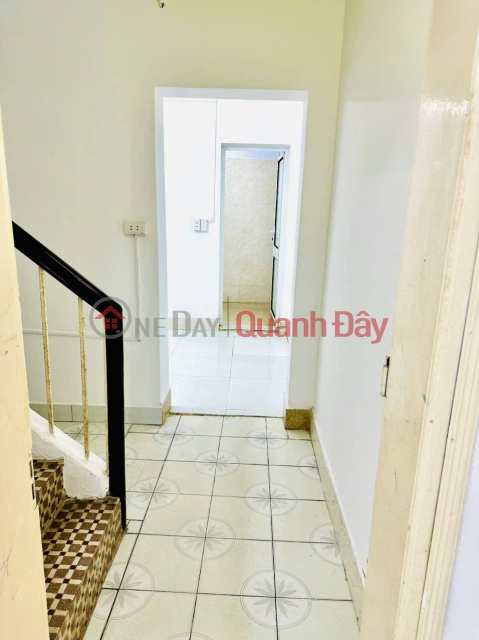 Cho thuê nhà ô tô đỗ cửa Nguyễn Khang 3 tầng x 80m2, 4PN, 14 triệu _0