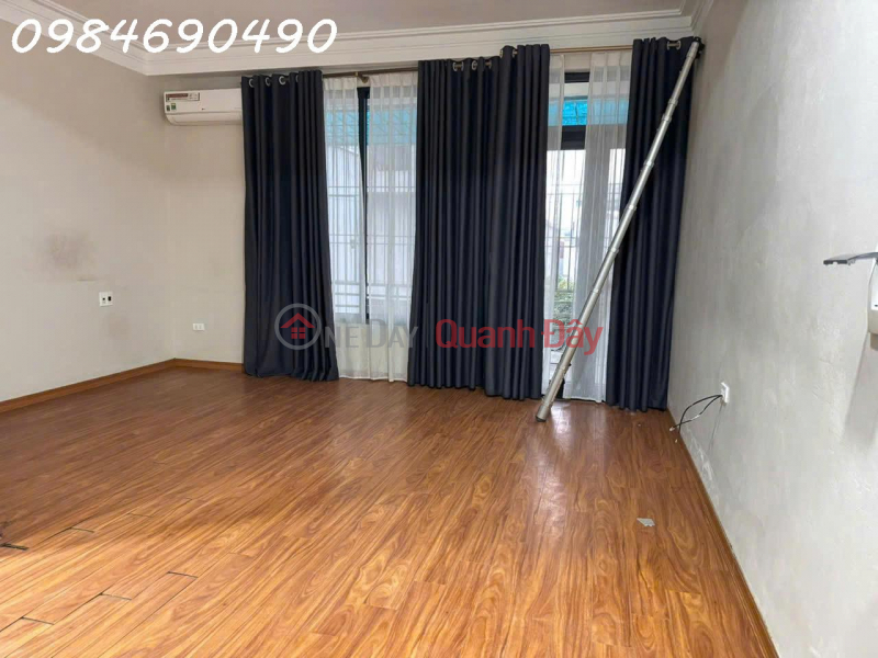 đ 11 Million/ month, House for rent in Lai Xá - Hoài Đức, area 75m2, 3 floors, fully furnished, price 11 million VND\\/month.