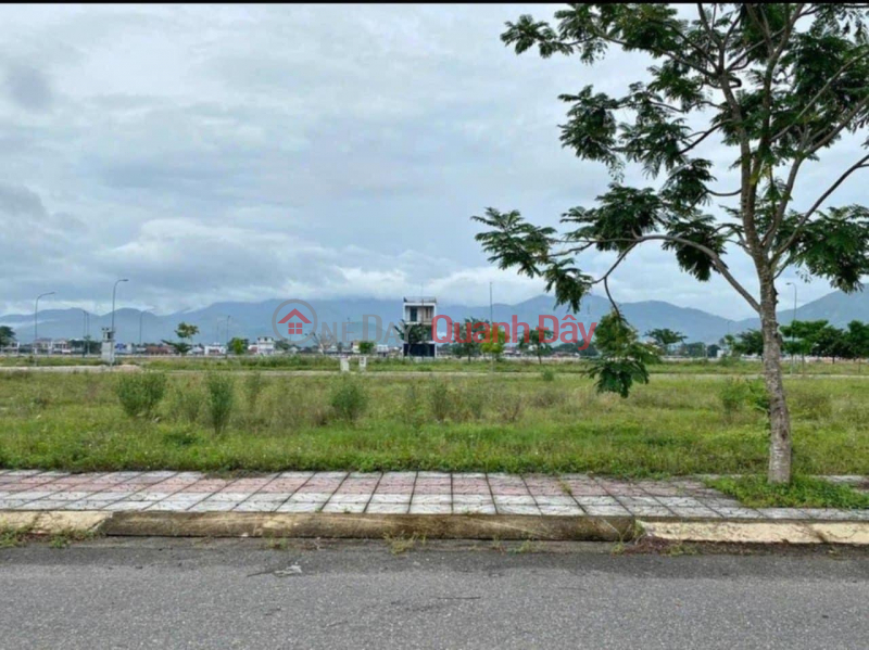 Quick sale of urban land lot in Nam Song Cai, Dien Khanh. Right in the center. Sales Listings