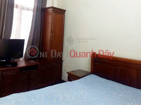 Need money to sell a house 44m² x 4 floors, solid, 3.7m frontage Lac Long Quan, Nghia Do ward, Cau Giay, only 13 billion _0