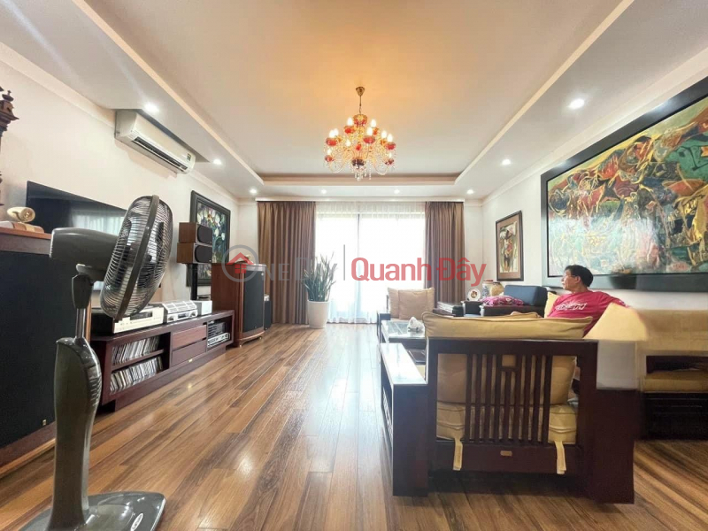 BEAUTIFUL HOUSE FOR SALE IN DONG DA, 3-AIR CORNER LOT, 7-SEATER CAR ACCESS TO THE HOUSE, LARGE FRONTAGE, 6 FLOOR ELEVATORS, HIGH QUALITY INTERIOR. Vietnam Sales ₫ 18 Billion