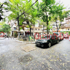 Selling collective house in Bac Nghia Tan, area 60m2, 2 bedrooms, only 4.08 billion, fully furnished, 2 airy, car parking at the door _0