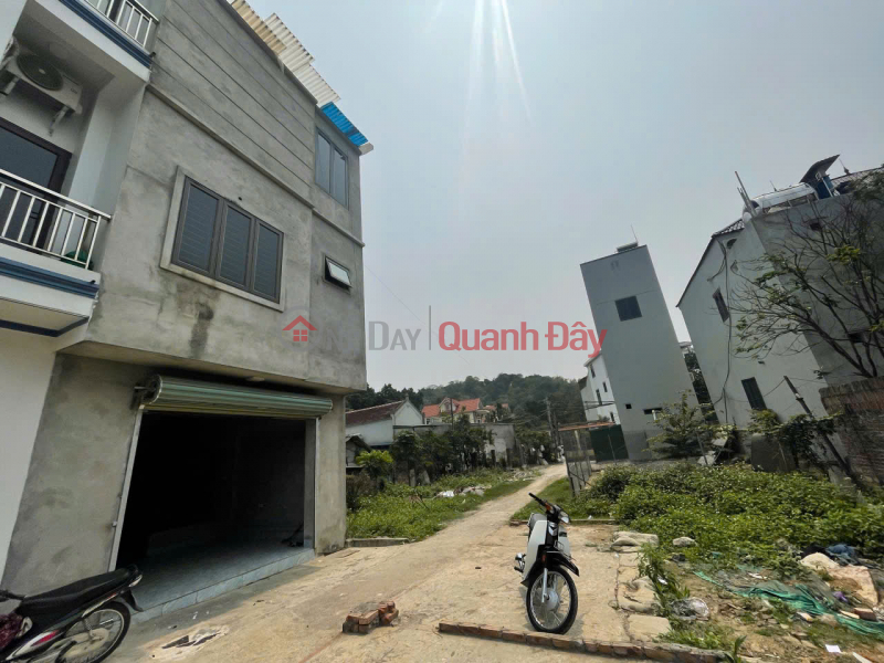 đ 2.5 Billion, Over 2 billion have a house right in Tien Phuong - Chuong My Area: 42.8m full land