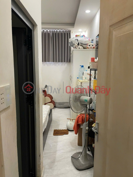 Nhà gấp bán Lê Văn Sỹ , DT 55m2 , 5 PN , 6 WC , Hẻm Thông Đẹp giá 6 tỷ 850 Niêm yết bán