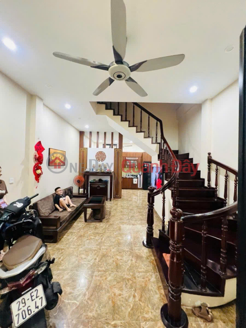House for sale in Hao Nam, built by local people, 48m2, 5 floors, 7 bedrooms - Near the street, beautiful square red book, 12.8 billion _0