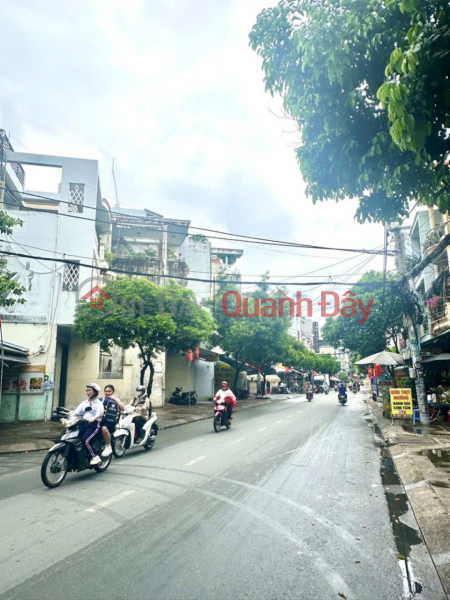 BUSINESS FRONTAGE AT THE PEAK OF DISTRICT 6 - NEAR DAI RADA RESIDENTIAL AREA - NEAR DISTRICT 6 DINING STREET, DUONG VUONG KINGDOM - HORIZONTAL Sales Listings