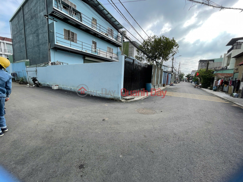 Owner sells house with 4m wide car road, next to Binh Phuoc intersection Sales Listings