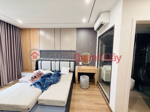 Bán nhà ngõ 193 Bồ Đề oto thông, chỉ hơn 9 tỷ còn tl. _0