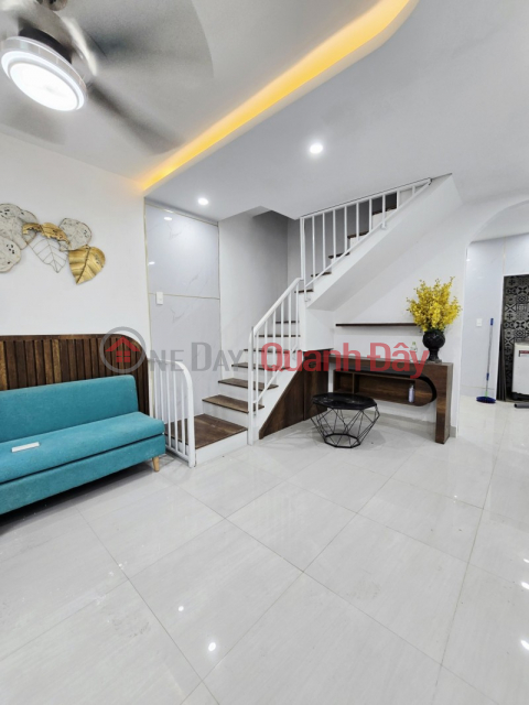 ► 3m wide house near Tran Quy Cap street, Thach Thang, 2 beautiful floors, 2.68 billion _0