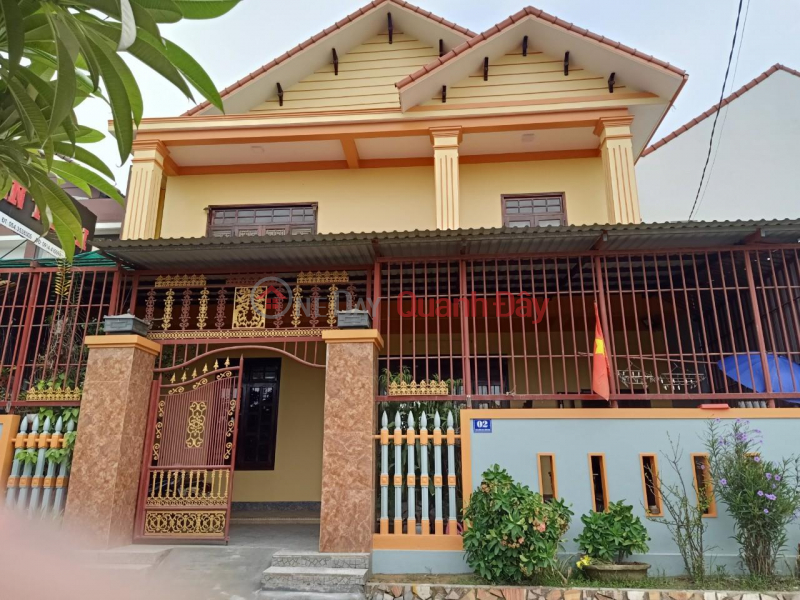 OWNER'S HOUSE Needs To Sell QUICKLY Beautiful House In Hamlet 8, Duong Mong, Phu Vang, Hue. Sales Listings