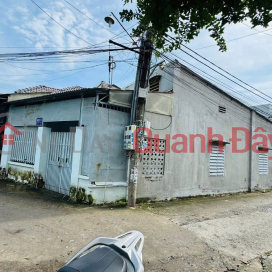 Corner house for sale, 2 frontages, south, west, near Tan Phong intersection, after fire prevention only 2 billion 880 _0