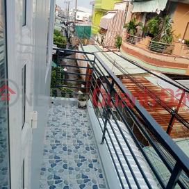 Cho thuê nhà riêng kiên cố, 2 phòng ngủ, có trang bị tiện nghi ở Cồn Khương _0