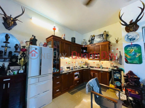 BÁN GẤP NHÀ PHÂN LÔ VĂN PHÚ HÀ ĐÔNG 50m giá 11 tỷ.Ô TÔ , KINH DOANH. _0