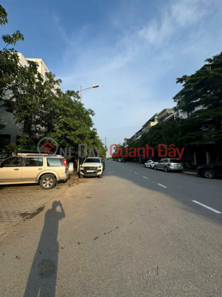 HOUSE FOR SALE IN AO SAO AREA - HOANG MAI, 73 SQM, 5 FLOORS, 5 M FRONTAGE, PRICE 19.5 BILLION. | Vietnam Sales đ 19.5 Billion