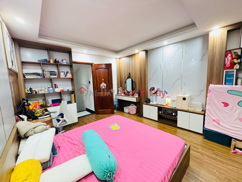 Super product, Tan Mai townhouse, corner lot, airy and bright, 5 floors, new and beautiful, square book | Vietnam Sales | đ 6.6 Billion