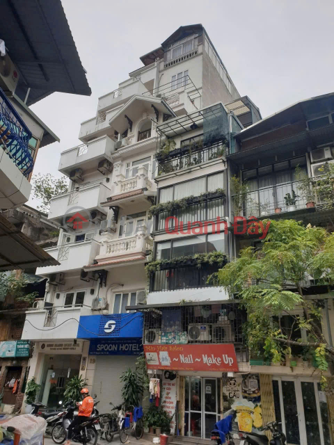 MẶT PHỐ - TRUNG TÂM PHỐ CỔ CHỢ HÀNG DA !!!!!!
- CÓ MỘT KHÁCH SẠN PHỐ CỔ ĐƯỢC MỌC LÊN VỚI TÒA NHÀ 8 TẦNG _0